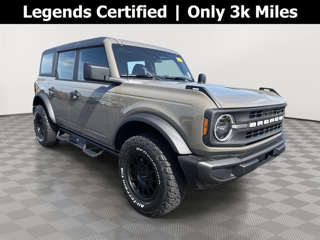 2025 Ford Bronco 4-Door Base