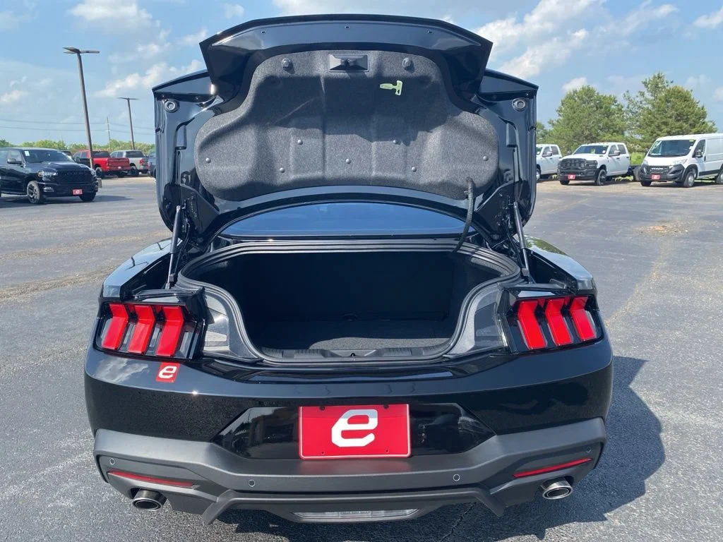 New 2026 Shadow Black Ford EcoBoost® Fastback image 32