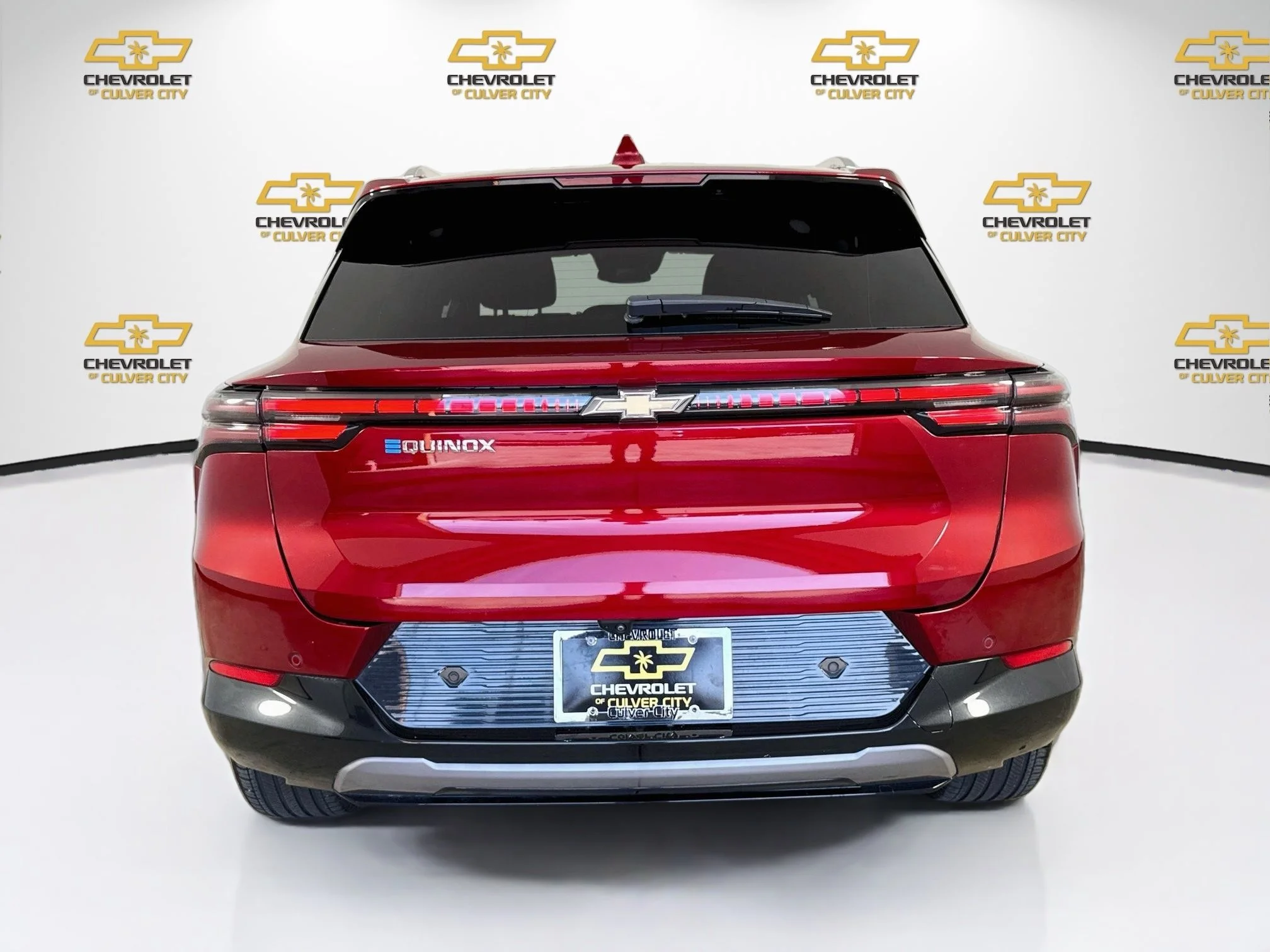 Used 2025 Radiant Red Tintcoat Chevrolet LT image 7