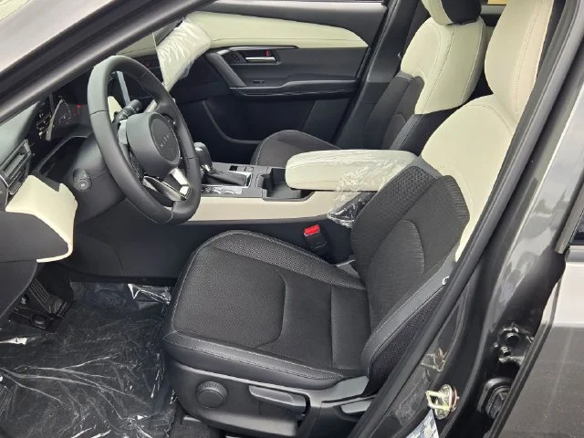 New 2026 Machine Gray Metallic Mazda 2.5 S Select AWD image 18