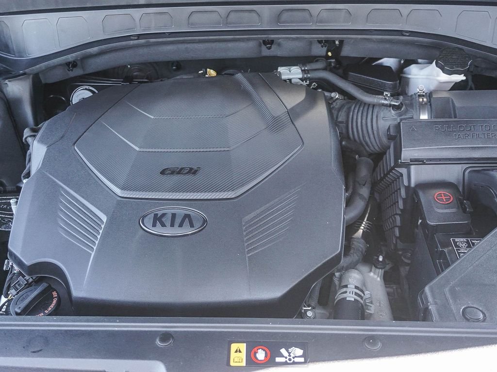 Used 2020 Black Kia EX image 26
