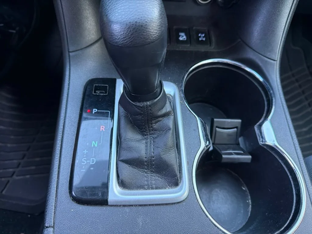 Used 2017 Walnut Toyota LE Plus image 29