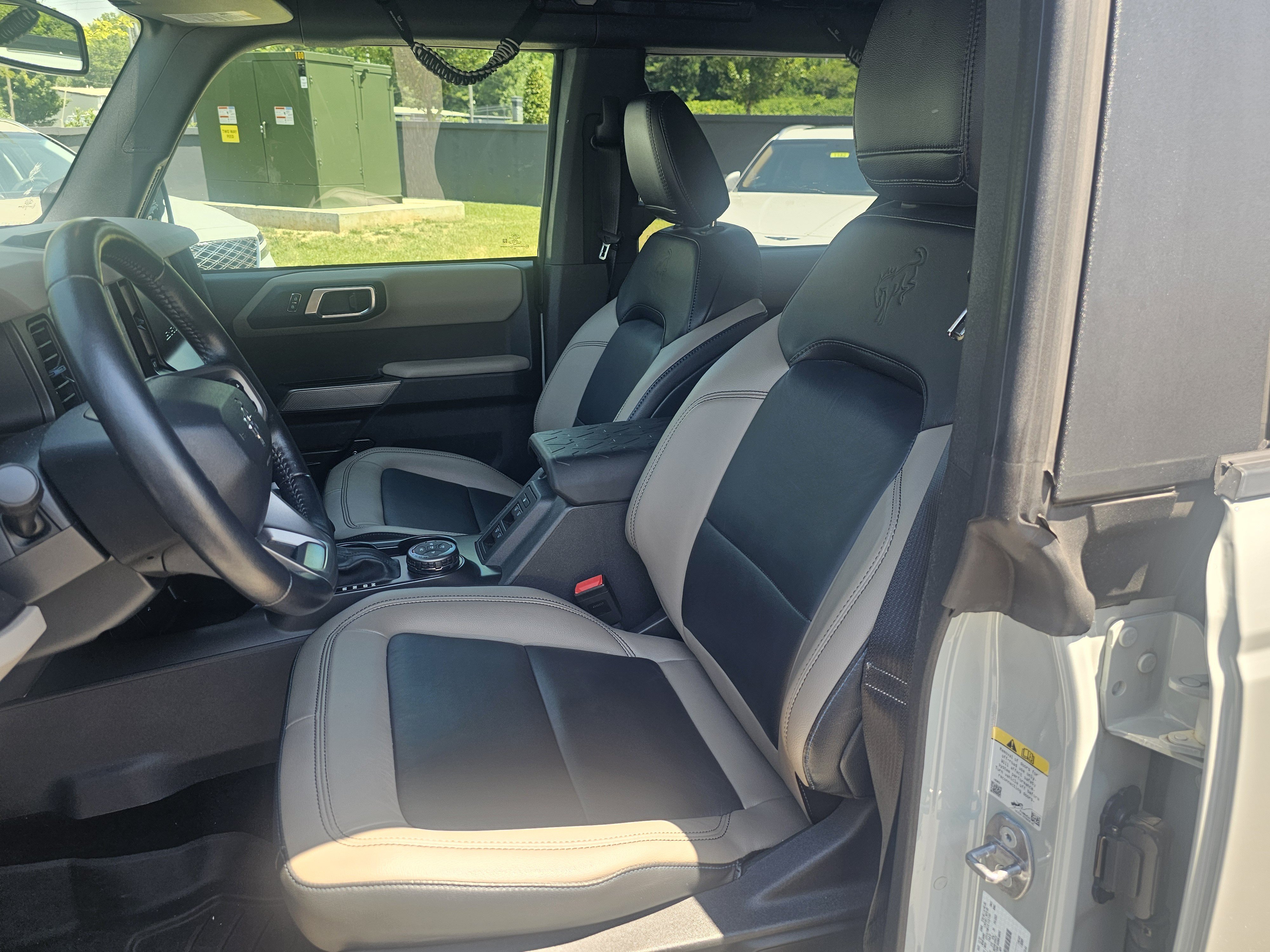 Used 2023 Cactus Gray Ford Wildtrak image 19
