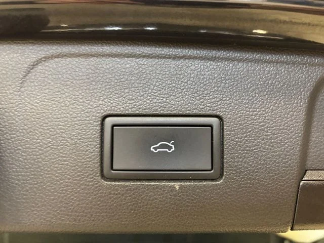 Used 2024 Deep Black Volkswagen 2.0T SEL Premium R-Line image 27