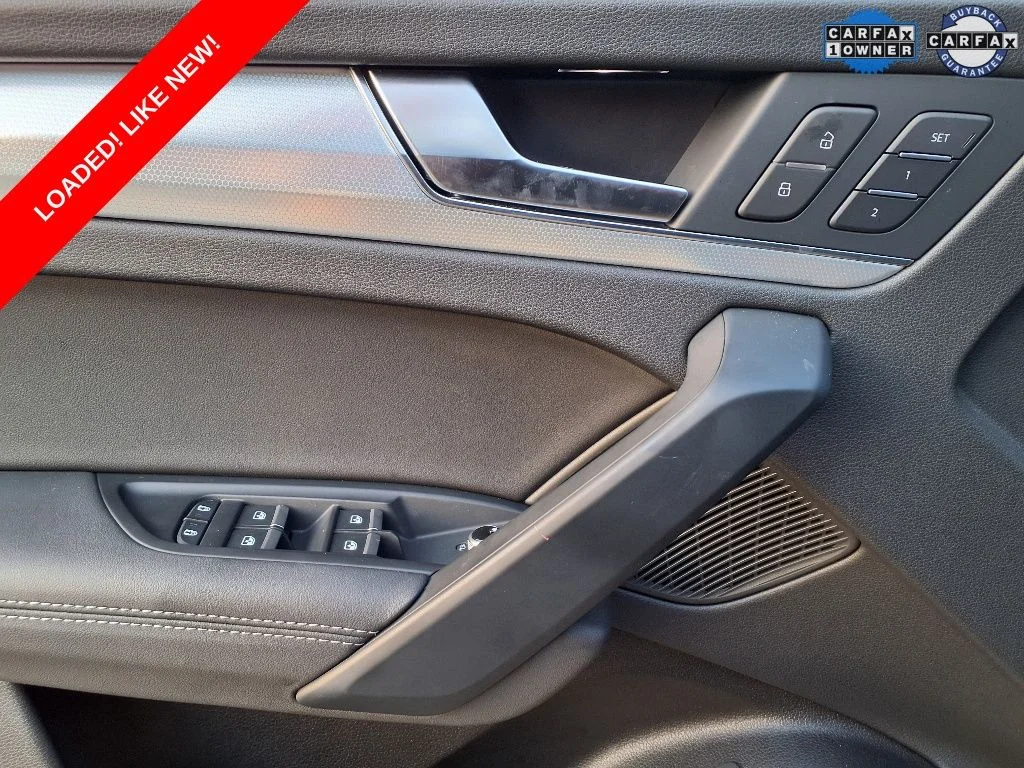 Used 2025 Navarra Blue Metallic Audi 45 S line Premium Plus image 13