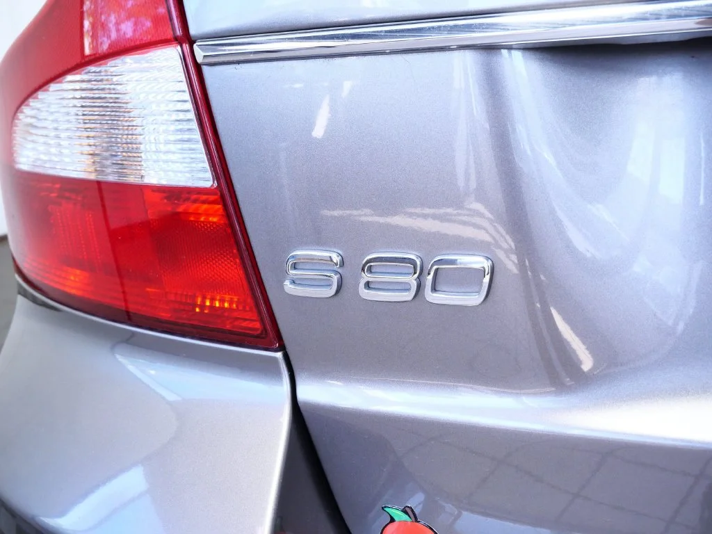 Used 2007  Volvo 3.2 image 7