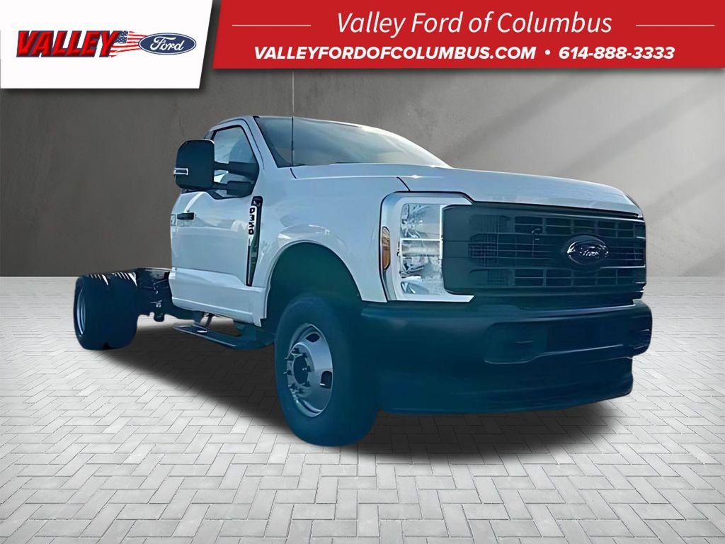 2026 Ford F-350 Super Duty Chassis Cab