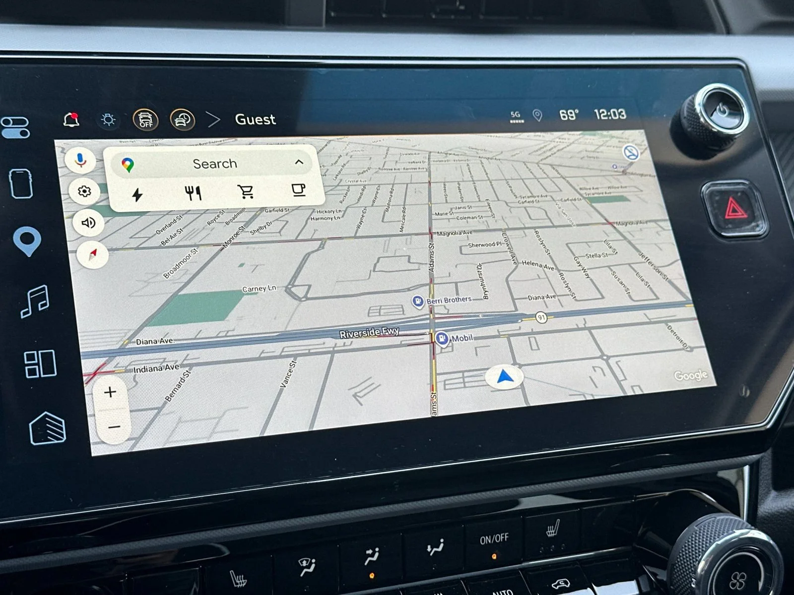 2027 Chevrolet Bolt LT - Photo 19