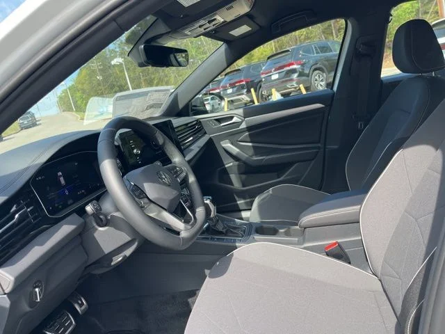 New 2026 White Volkswagen 1.5T Sport image 7