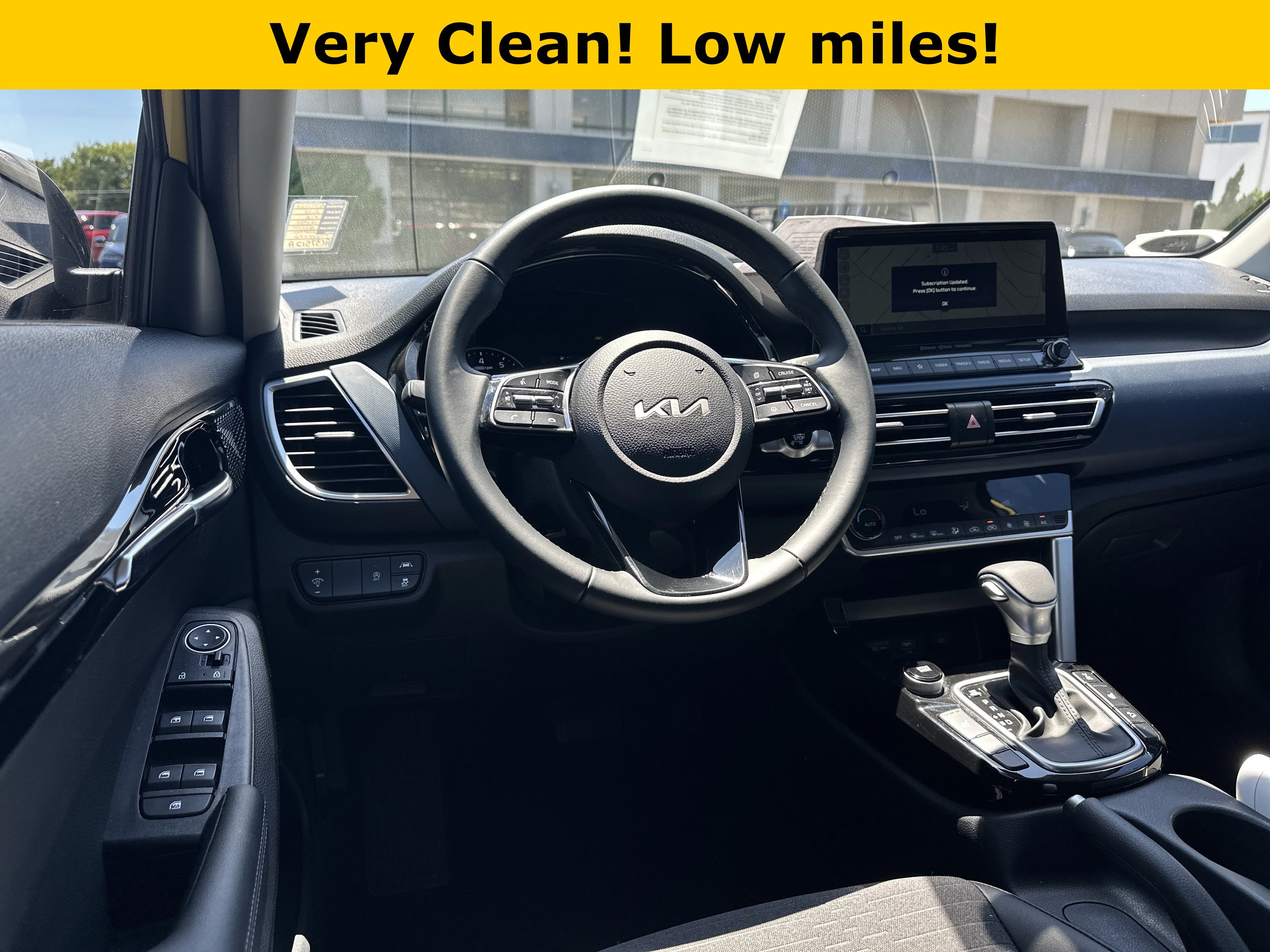 Used 2023 Starbright Yellow/Black Roof Kia Nightfall image 26
