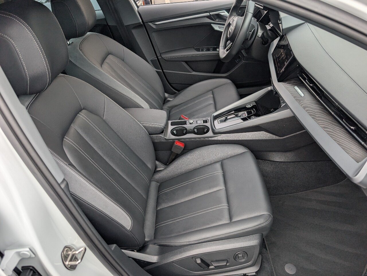 Certified Used 2026 Glacier White Audi 40 Premium image 6