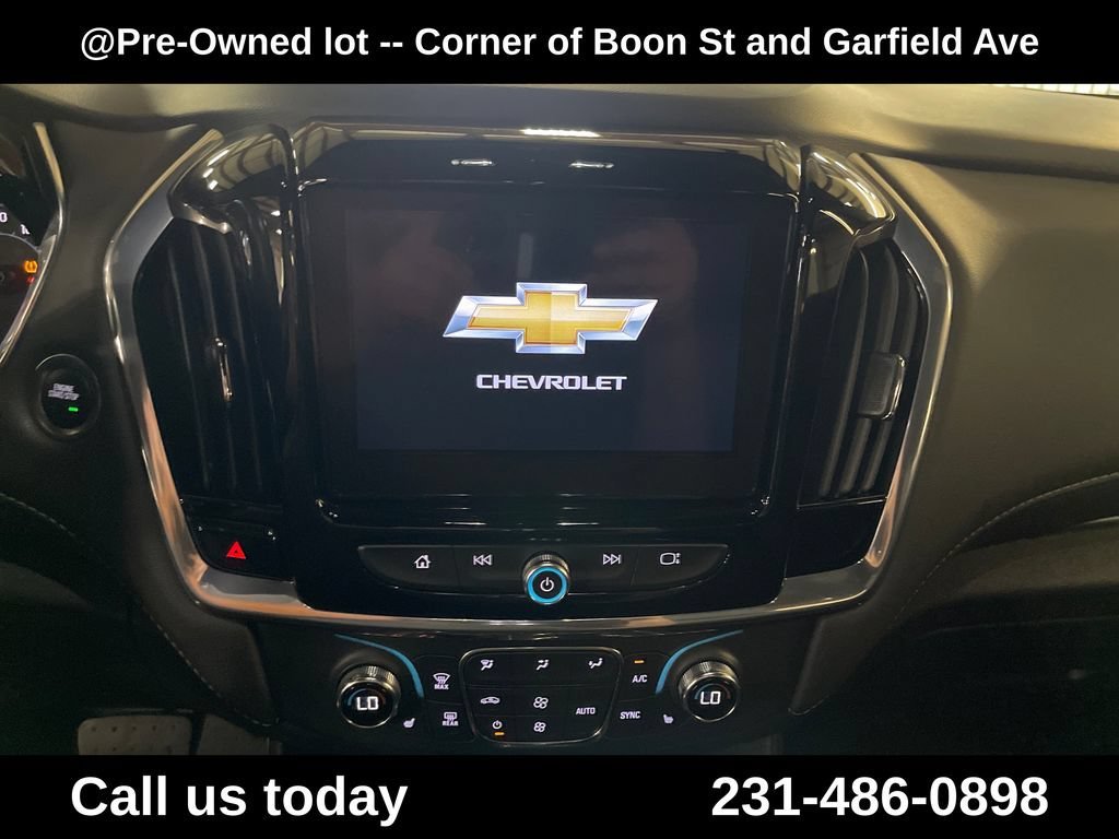 Used 2022 MOSAIC BLACK METALLIC Chevrolet LT Leather image 18
