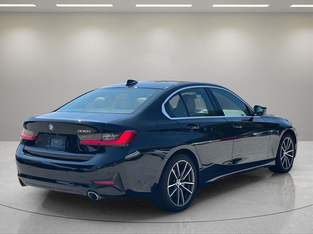 Used 2021 Portimao Blue Metallic BMW 330i image 5