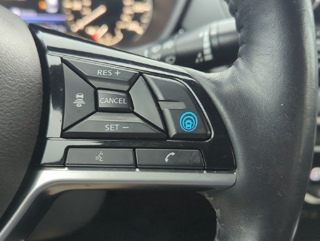 Used 2019 Storm Blue Metallic Nissan 2.5 SV image 13