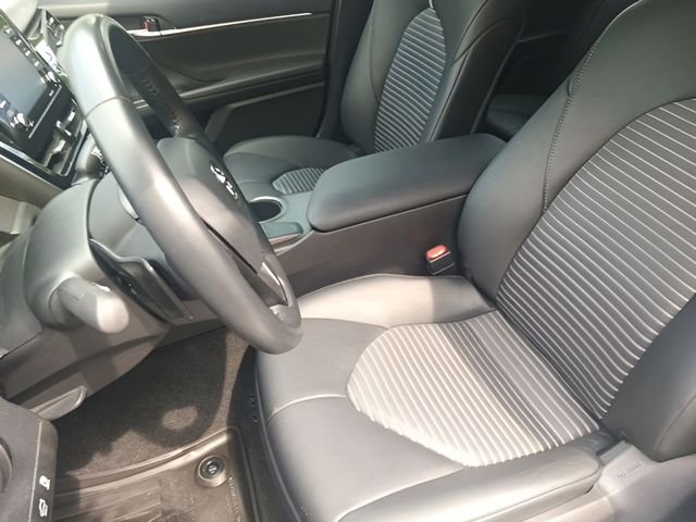 Used 2023 Silver Toyota SE image 12