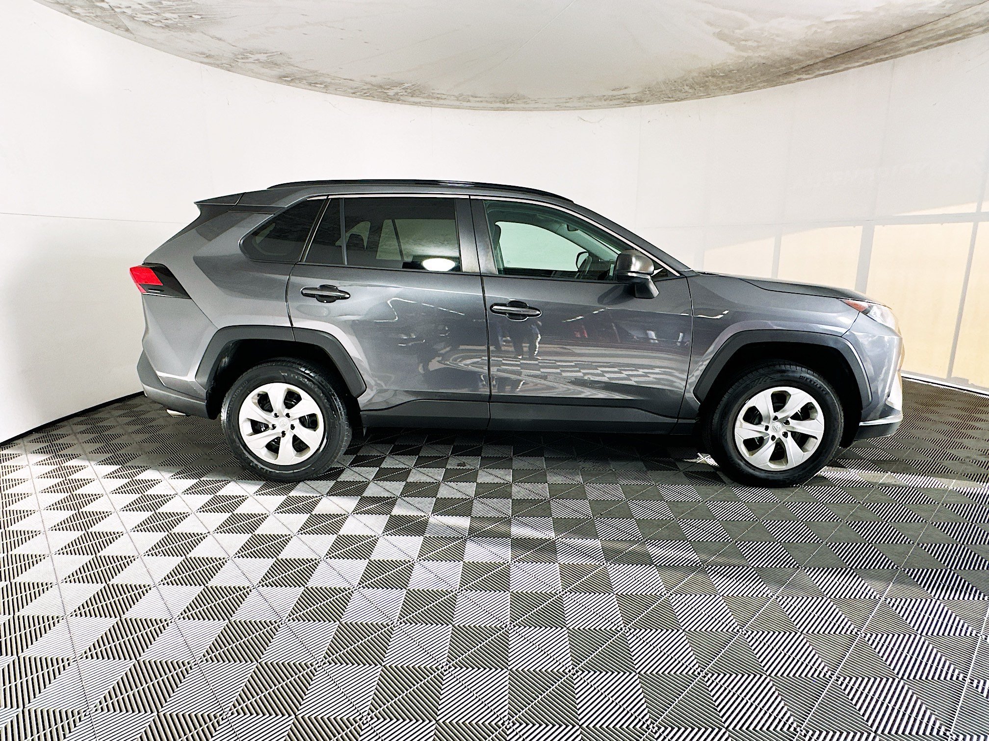 Used 2021 Magnetic Gray Metallic Toyota LE image 2