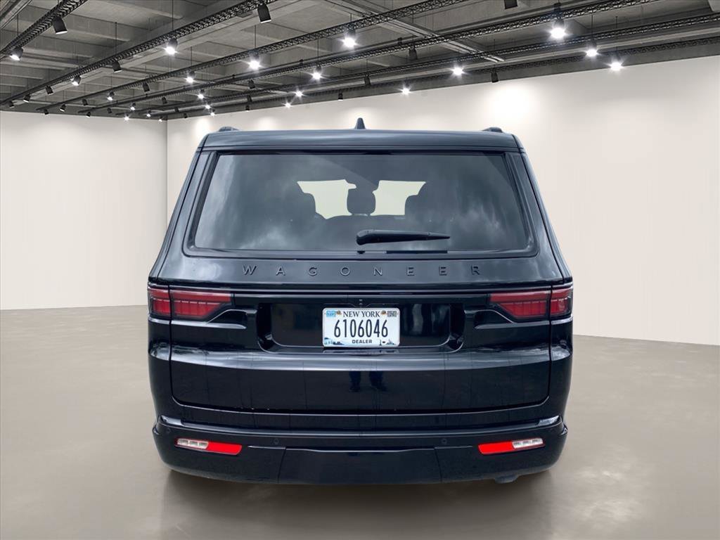 Used 2024 Diamond Black Crystal Pearlcoat Jeep Series II Carbide image 6