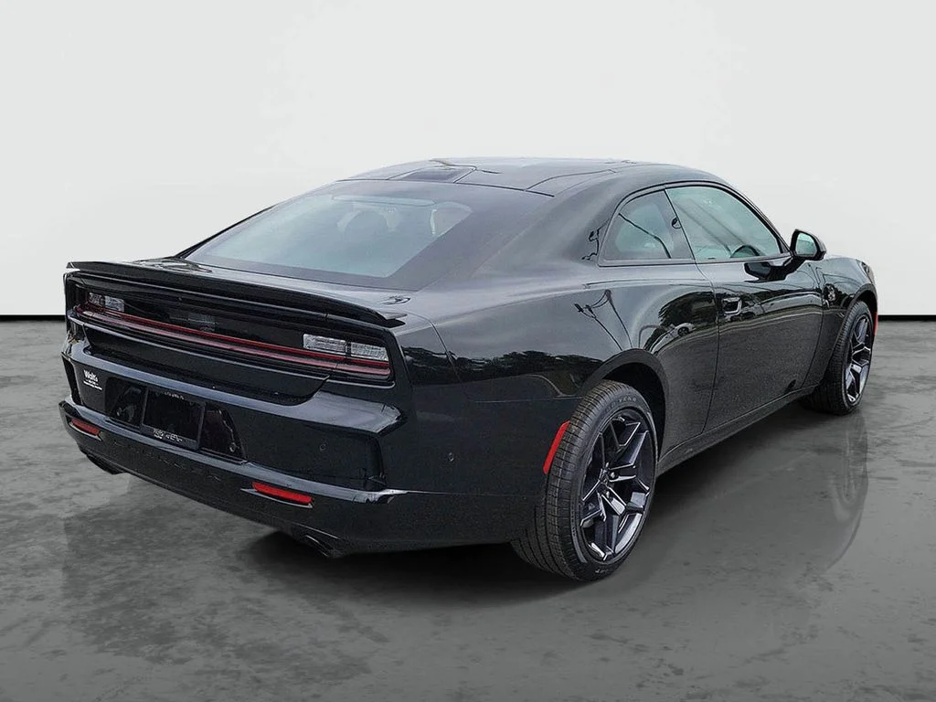 New 2026 Diamond Black Crystal Pearlcoat Dodge Scat Pack image 2