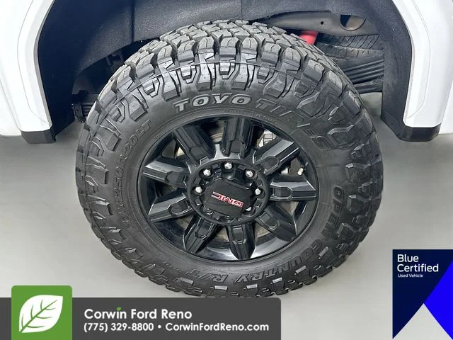 Used 2024 Summit White GMC AT4 image 36