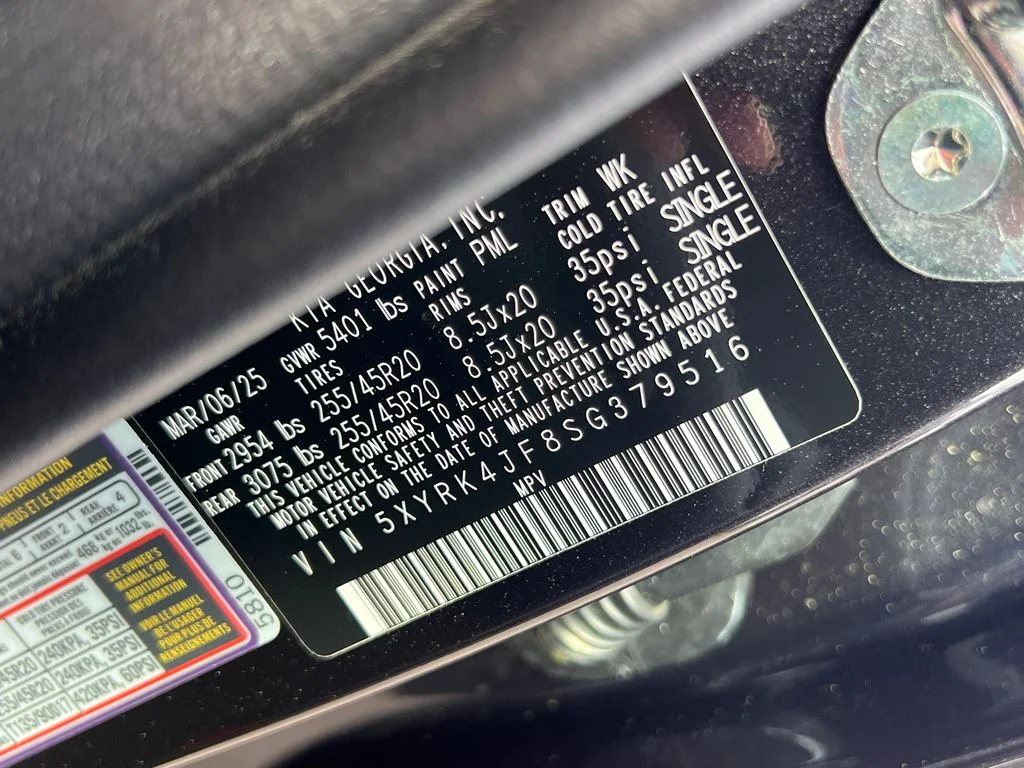 2025 Kia Sorento SX - Photo 33