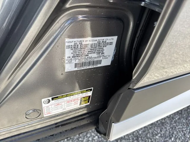 Used 2025 Gray Nissan SV image 33