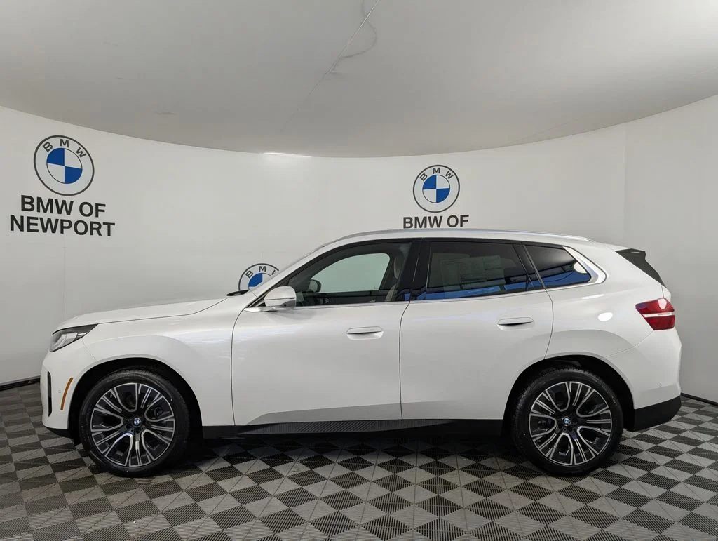 Used 2026 White BMW 30 xDrive image 9