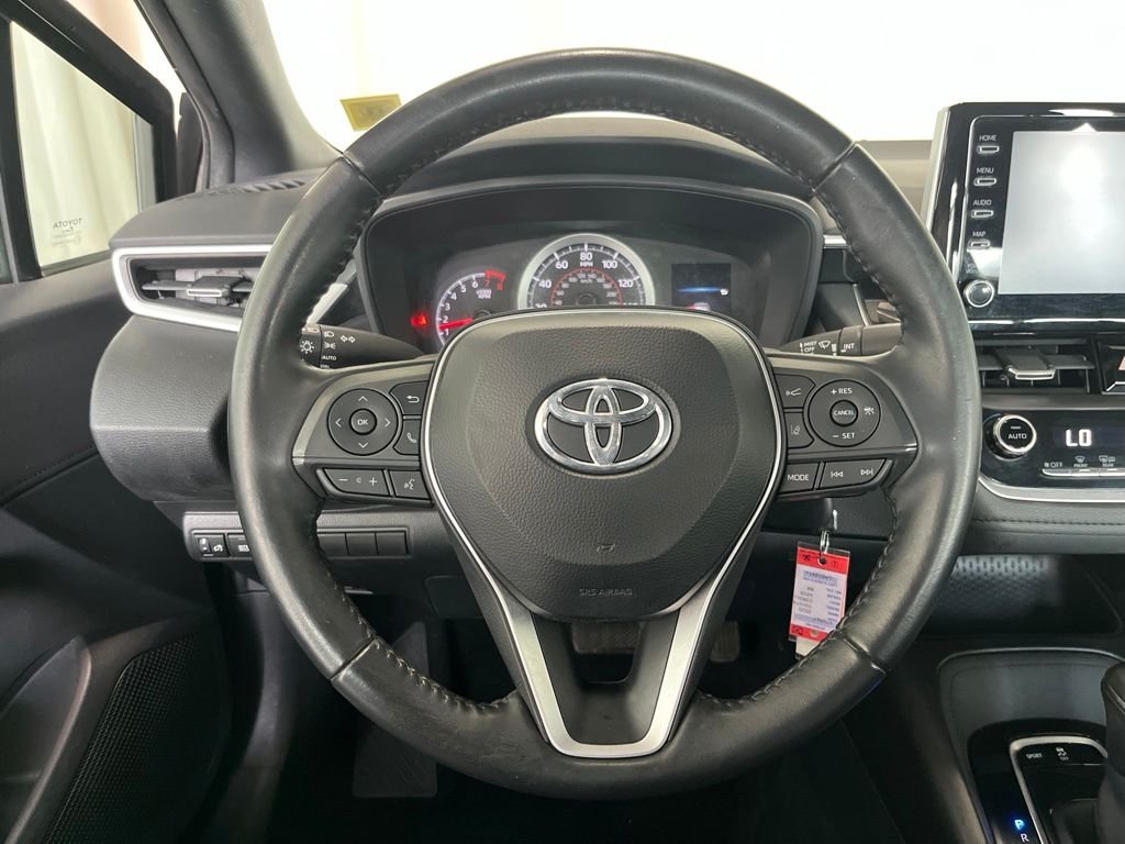 Used 2020 Black Toyota SE image 5