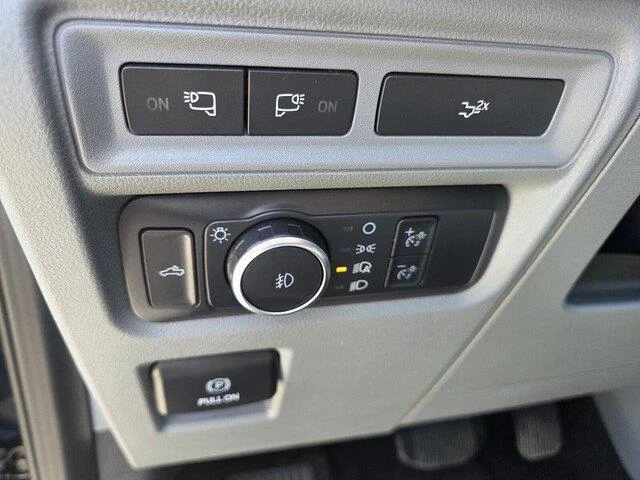 Used 2022 BLUE Ford XLT image 12