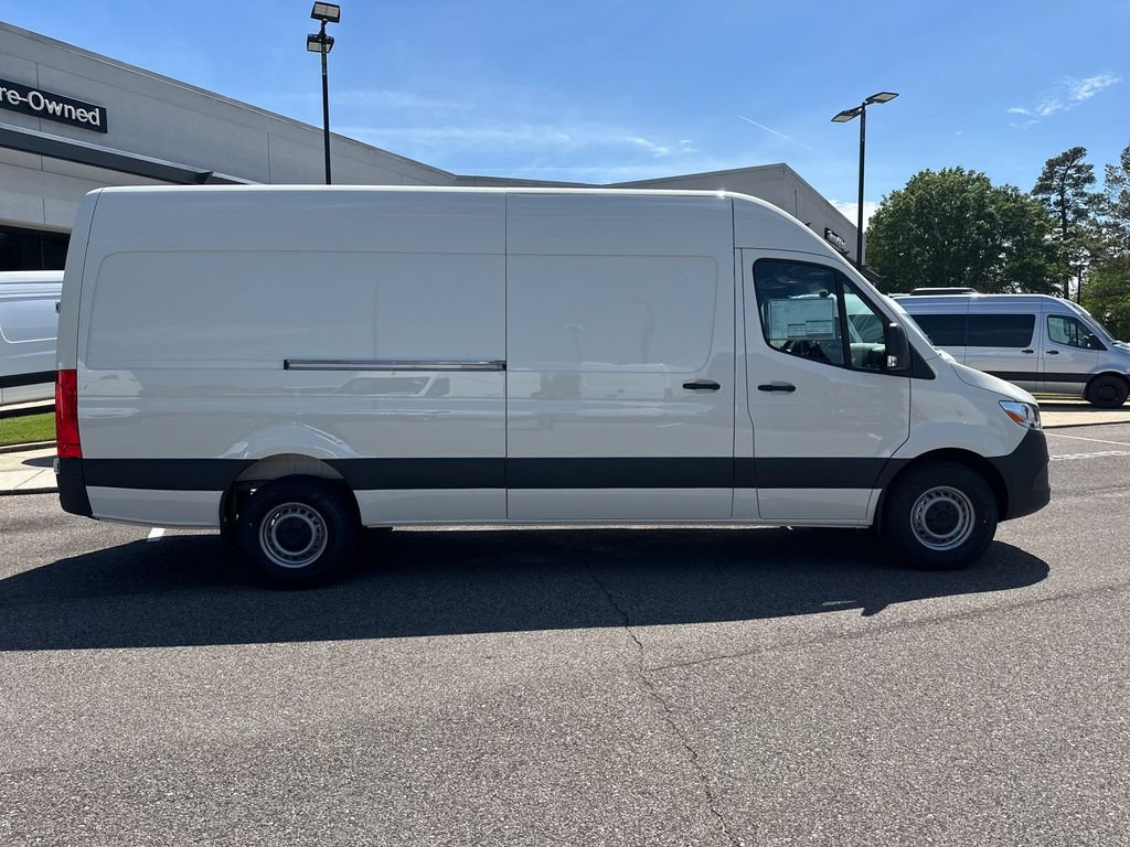 2025 Mercedes-Benz Sprinter Cargo Van Base - Photo 11