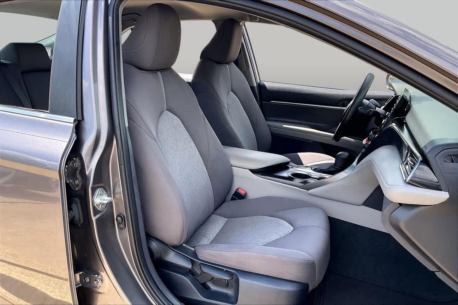 Used 2023 Predawn Gray Mica Toyota LE image 9