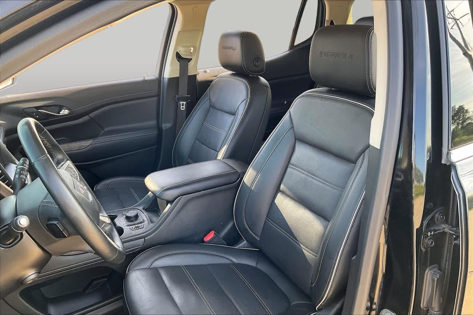Used 2023 Ebony Twilight Metallic GMC Denali image 7