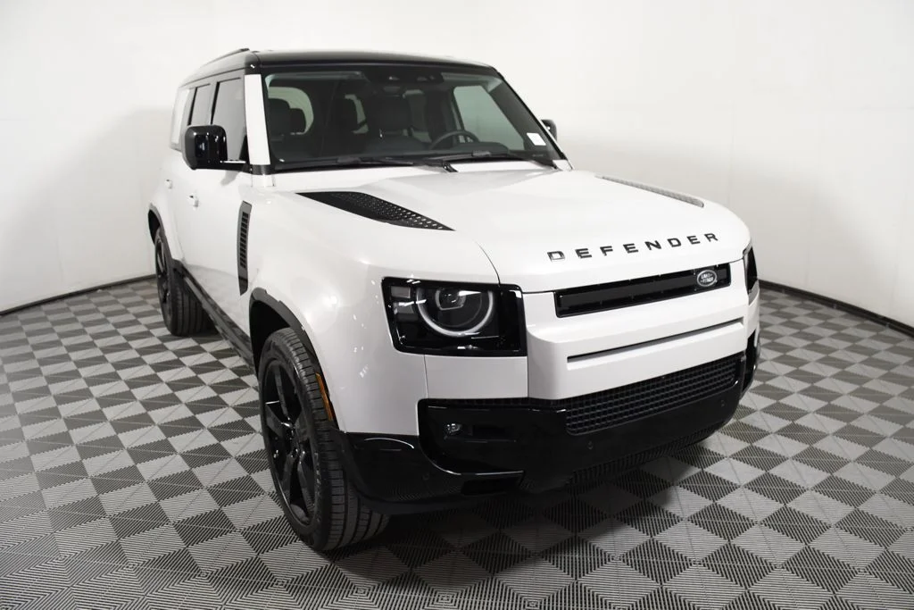 New 2026 Borasco Grey Land Rover X-Dynamic SE image 9