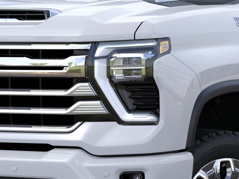New 2026 Polar White Tricoat Chevrolet High Country image 10