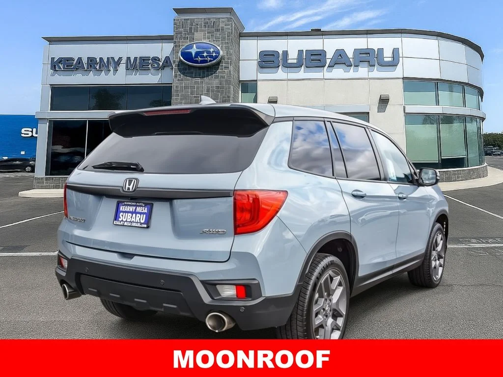Used 2023  Honda EX-L image 6