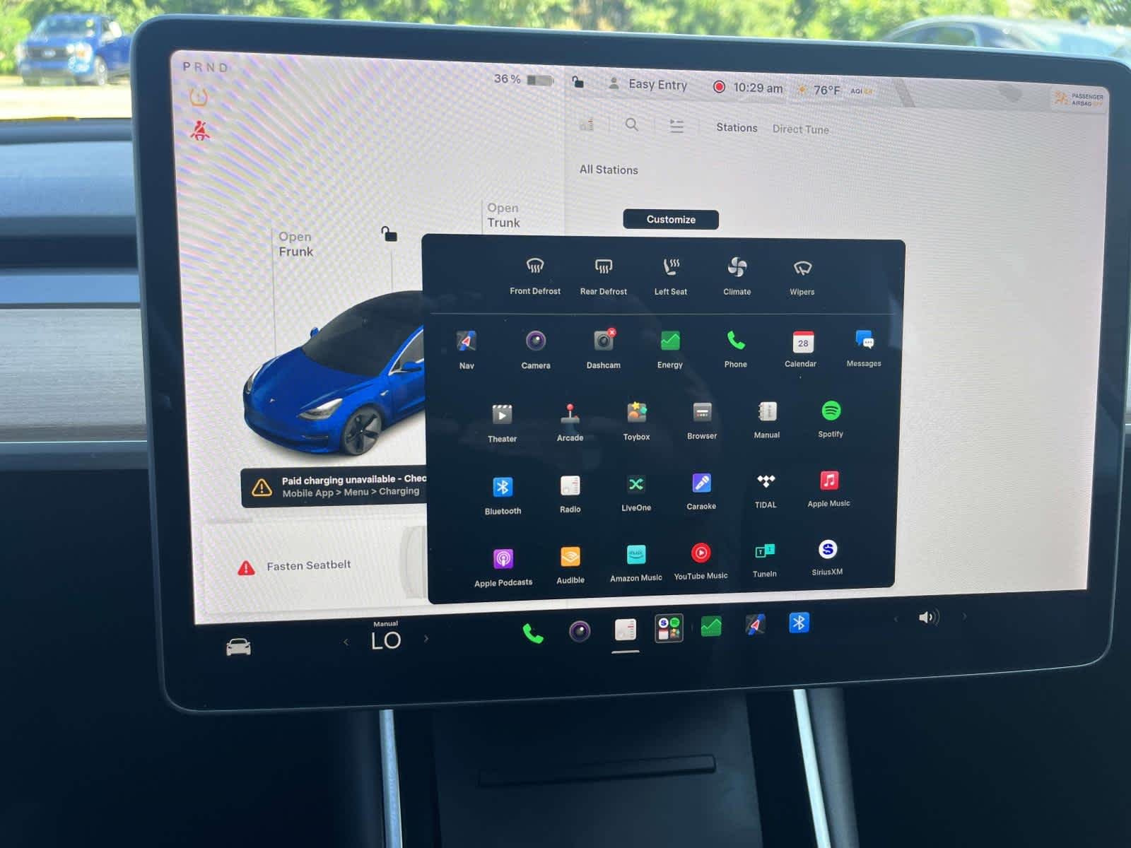 Used 2018 Deep Blue Metallic Tesla Long Range Battery image 27