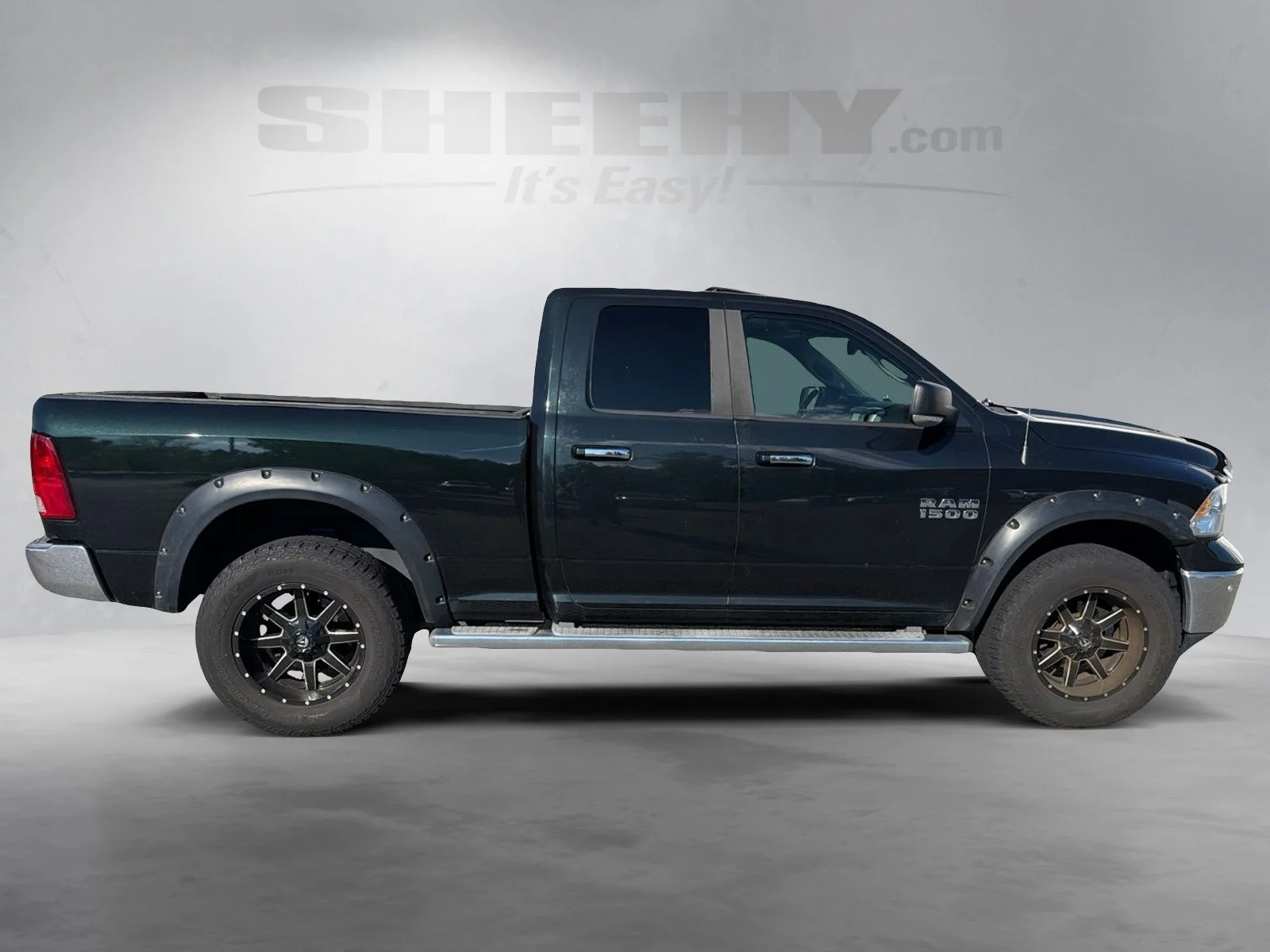 Used 2016 Black Forest Green Pearlcoat Ram Big Horn image 10
