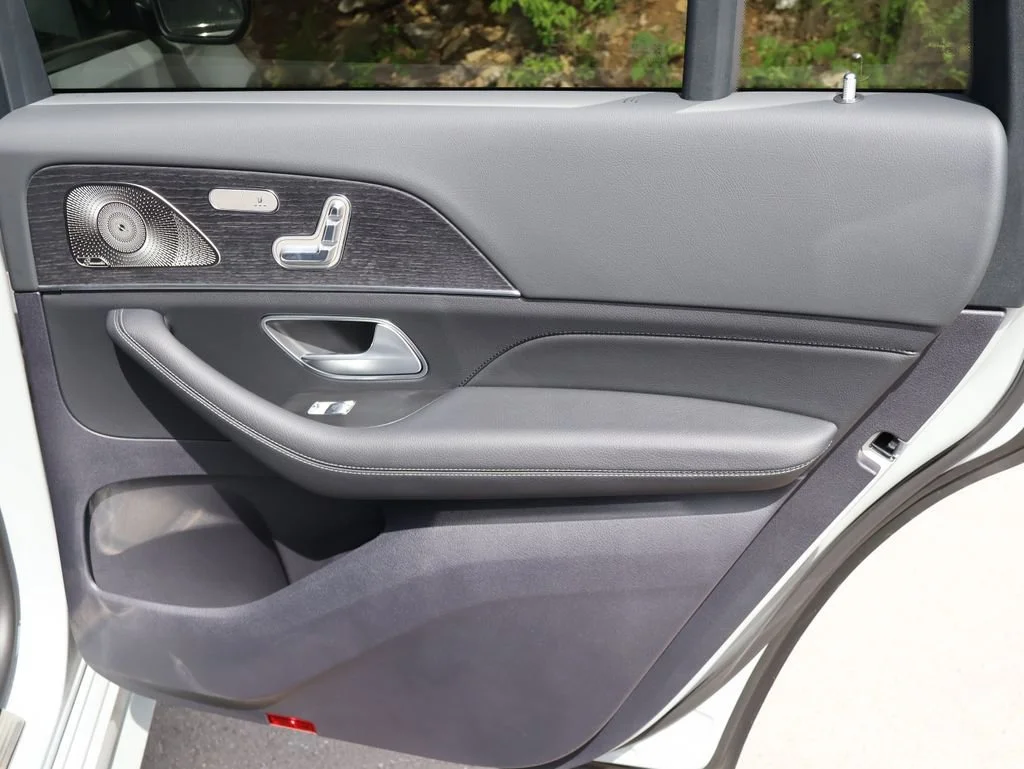 New 2026 MANUFAKTUR Alpine Grey Mercedes-Benz GLS 450 image 56