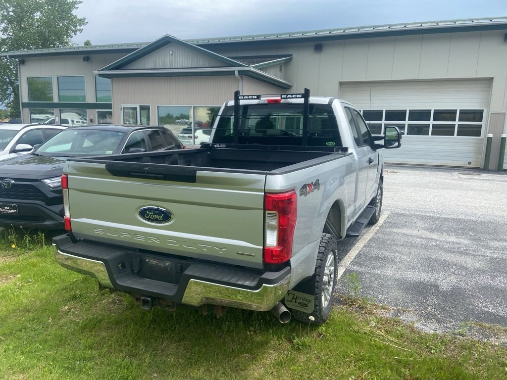 Used 2017 Ingot Silver Ford XL image 5