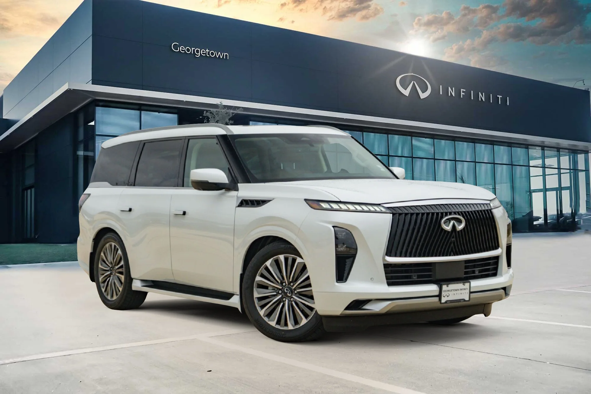Certified Used 2027 White INFINITI LUXE image 1