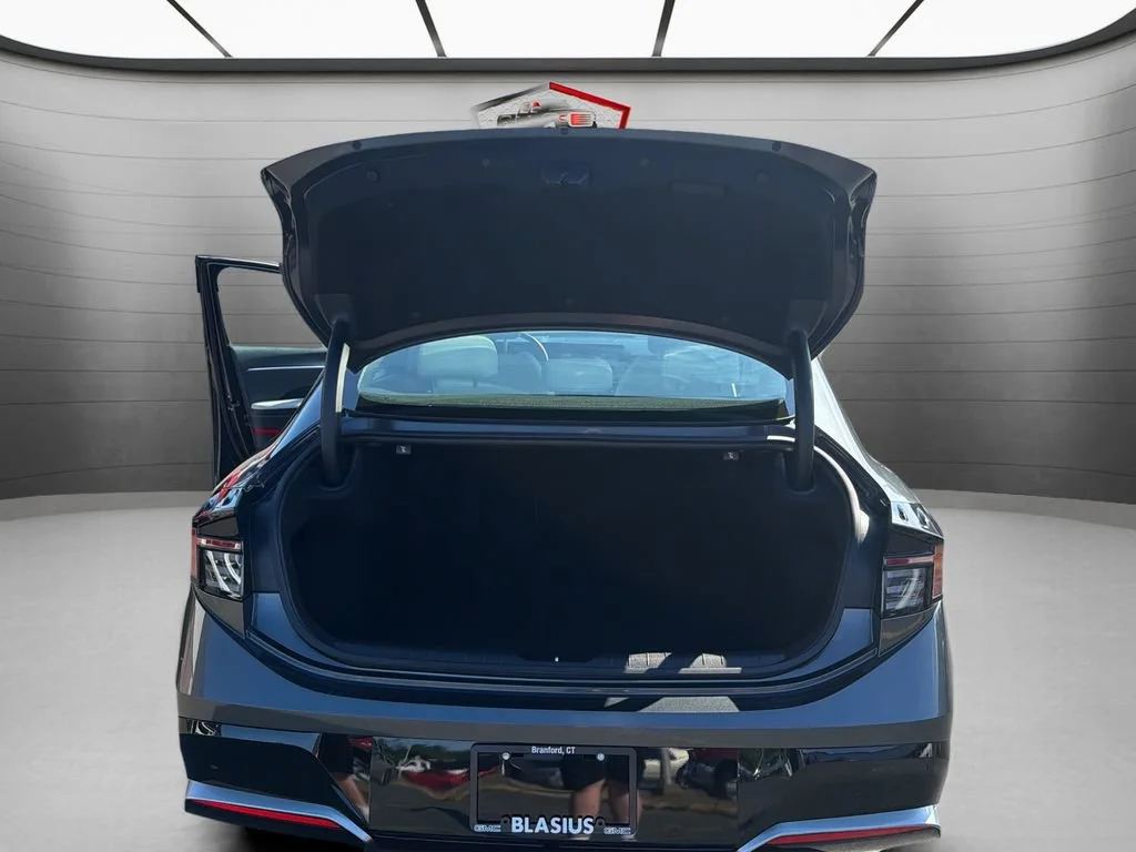 Used 2025 Gray Hyundai SEL image 14
