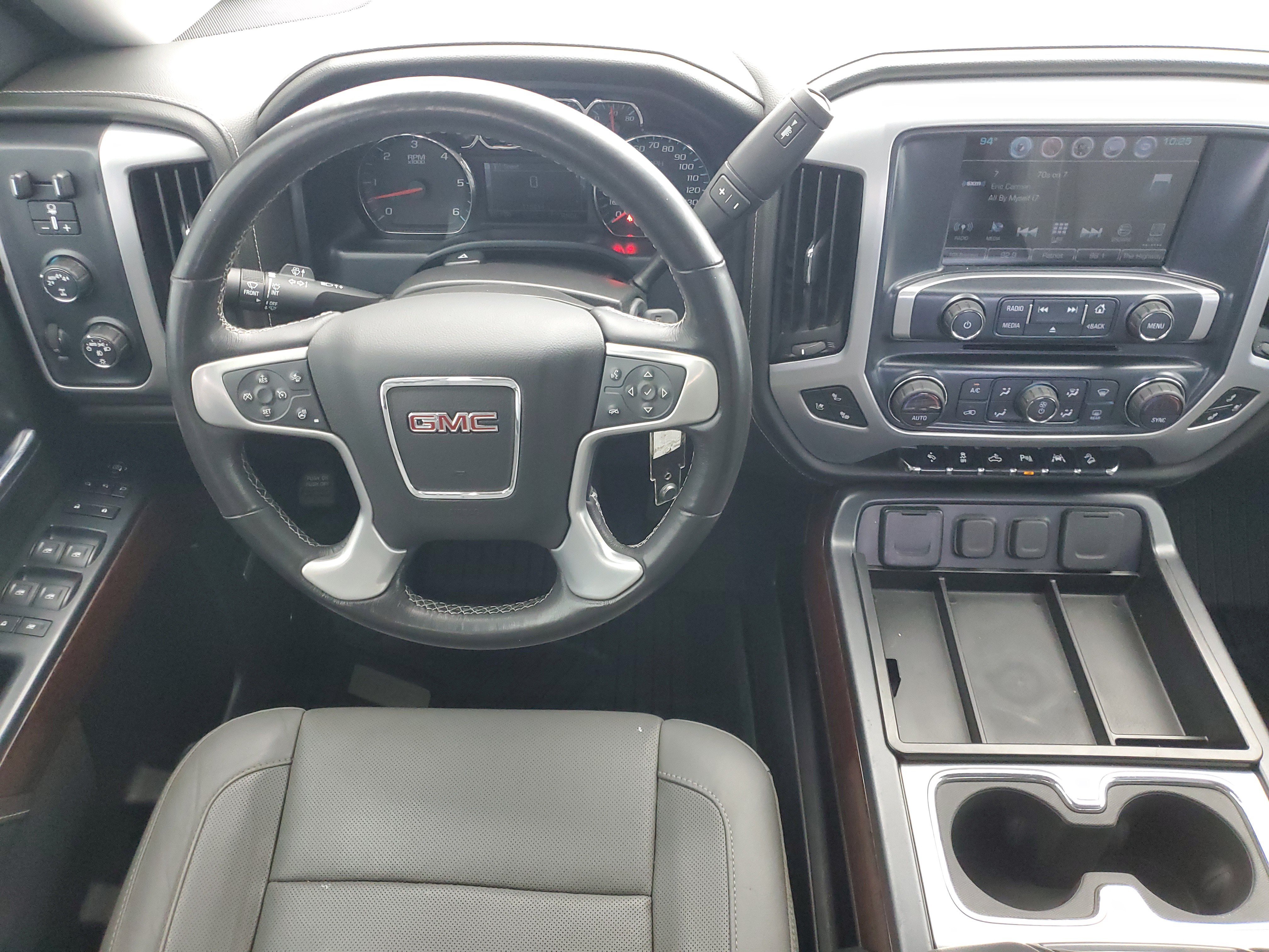 Used 2018 Quicksilver Metallic GMC SLT image 18