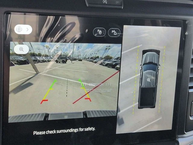 New 2026 Carbonized Gray Metallic Ford XLT image 19