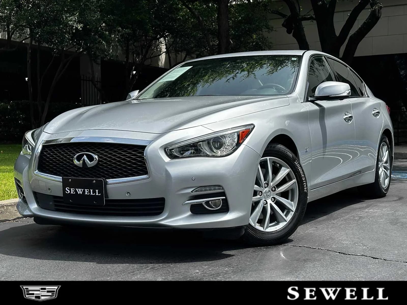 2015 INFINITI Q50 Premium