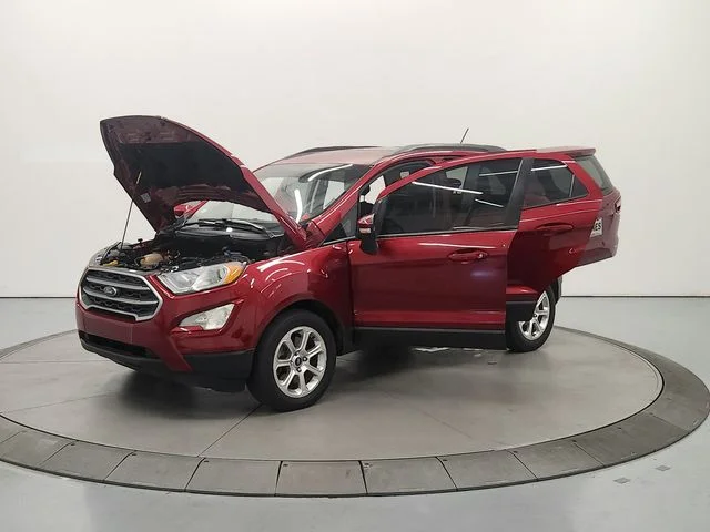 Used 2020 Red Ford SE image 12