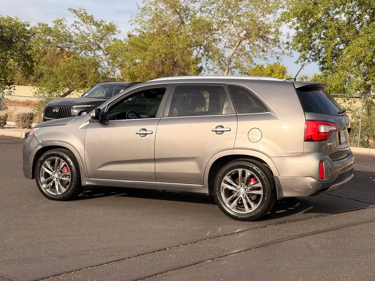 Used 2014 Titanium Silver Kia SX image 3