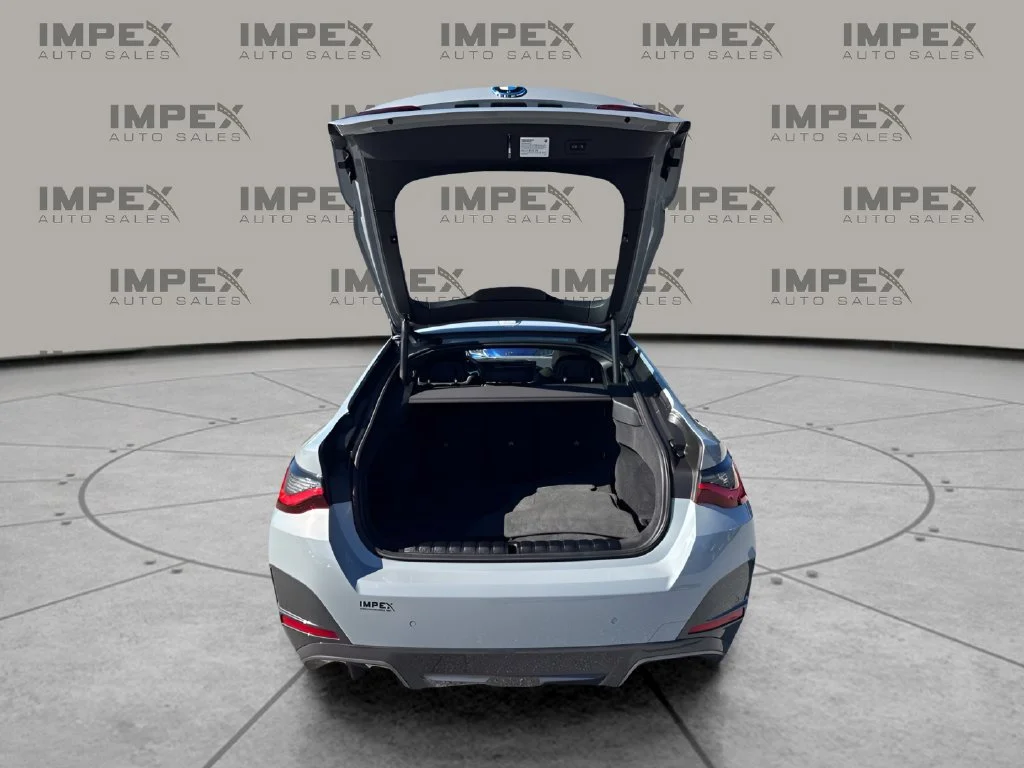 Used 2024 Gray BMW eDrive35 image 28