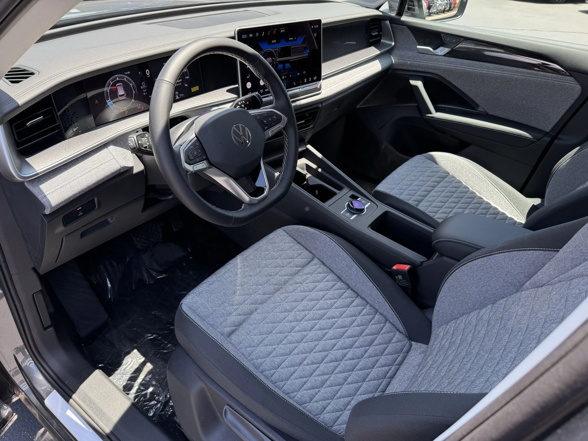 New 2026 Platinum Gray Metallic Volkswagen S image 15