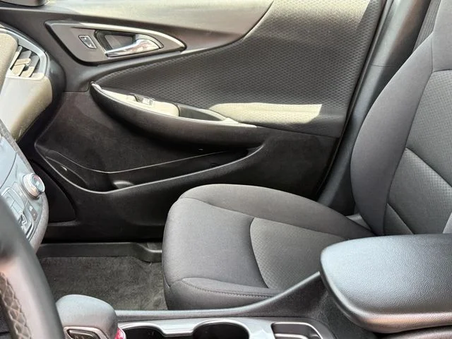 Used 2025 Gray Chevrolet RS image 11