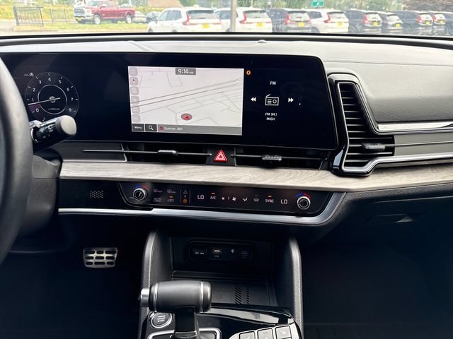 Used 2024 Sapphire Blue Kia X-Pro Prestige image 22