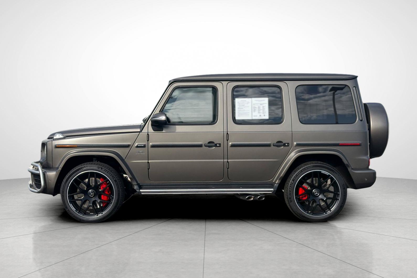 Used 2021 Gray Mercedes-Benz G 63 AMG® image 32